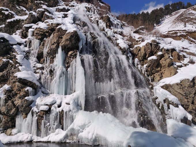 Fissure in Sandstone